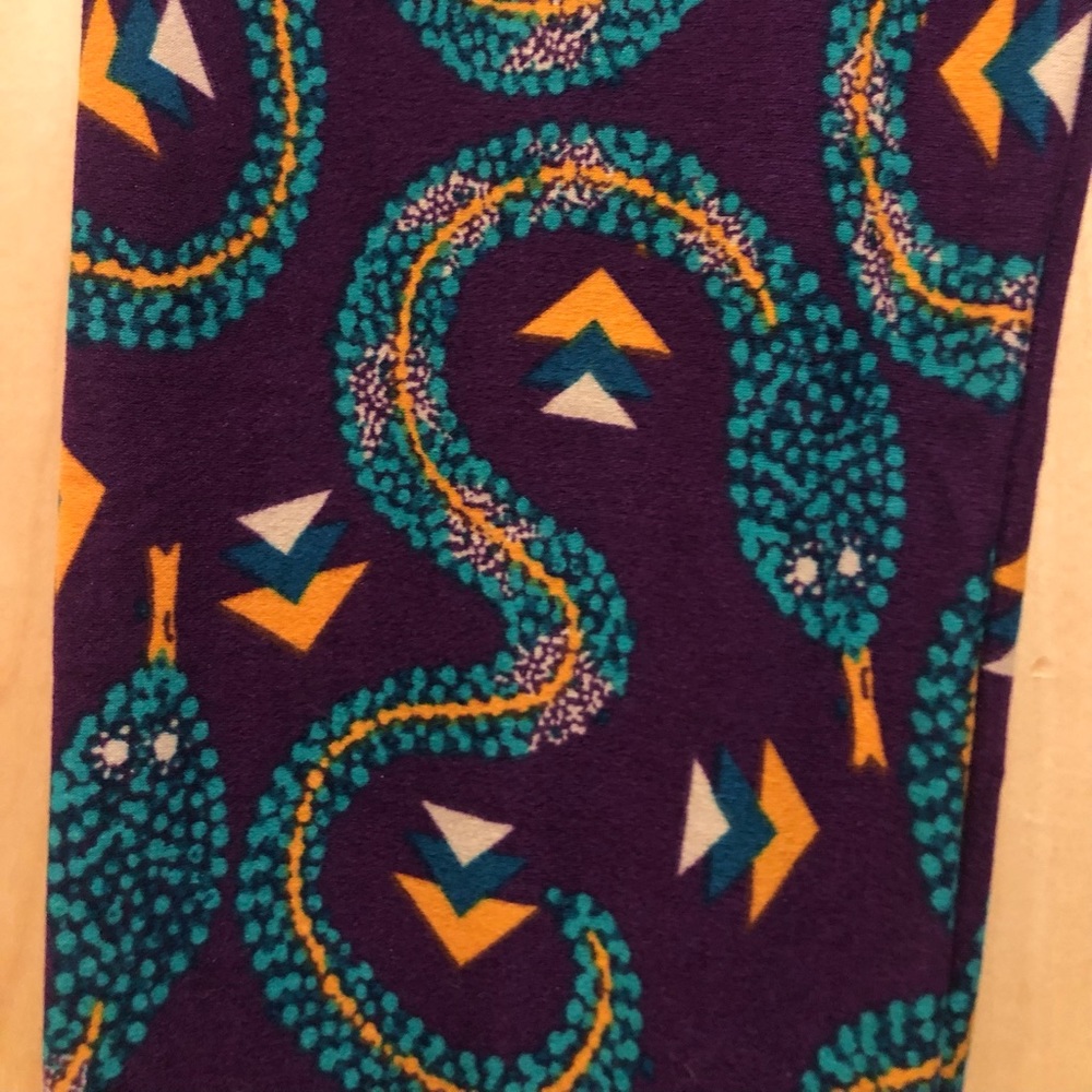 Lularoe OS Leggings NWT Snake Teal Gold Purple